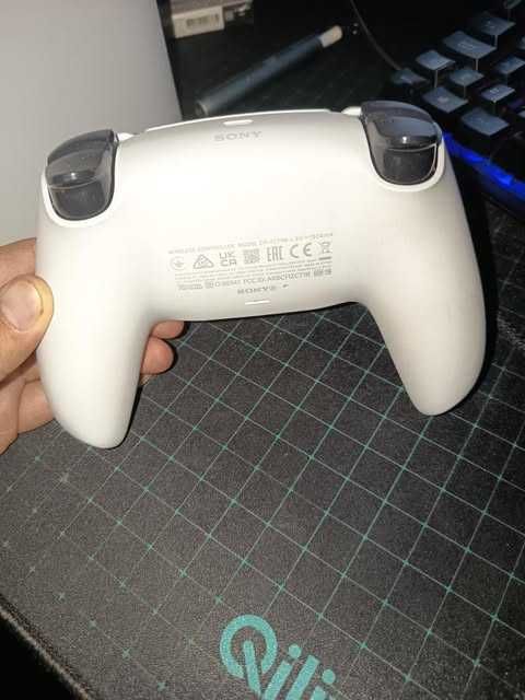 Playstation 5 cd/digital + comando
