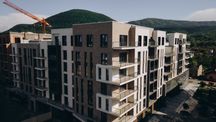 Продаж. Двокімнатна квартира з видом на гори з терасою. Тячів. 5.30