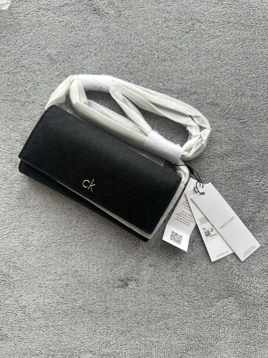 Calvin Klein Жіночий чорний клатч (Оригінал)