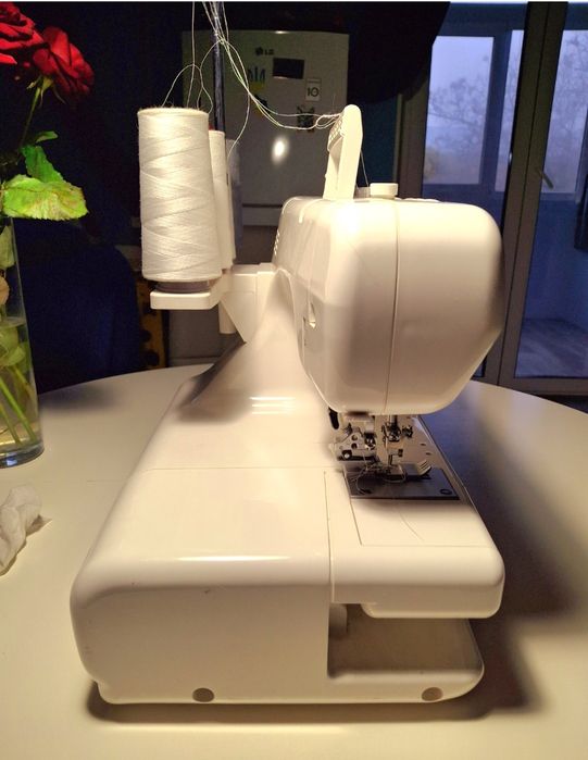 У продажу швейна машина по трикотажу, Распошив.