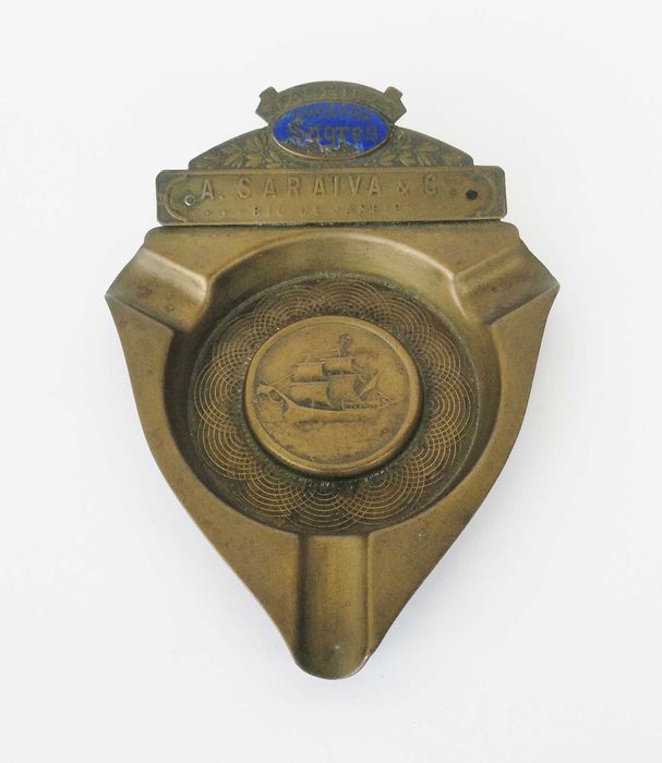 Antigo cinzeiro publicitário Fabrica Calçado Sagres - A. Saraiva & CIA