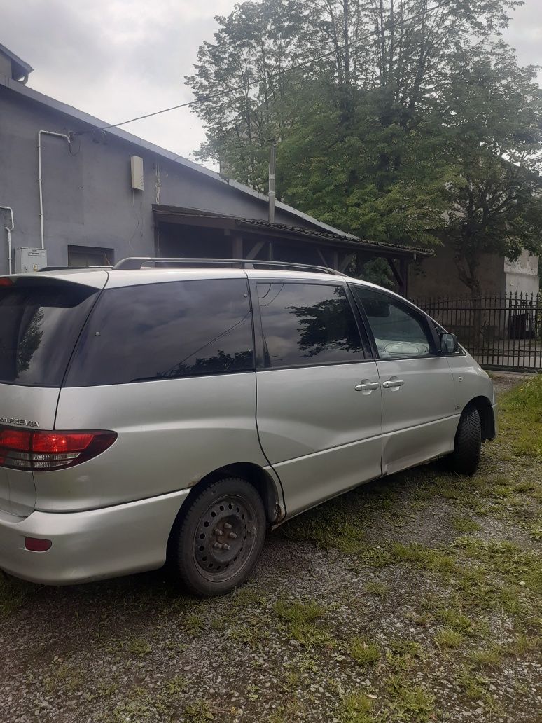 Sprzedam toyotę previa