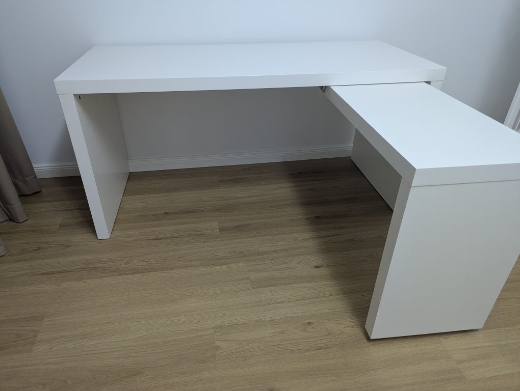 Sprzedam biurko Malm Ikea 151x65 cm