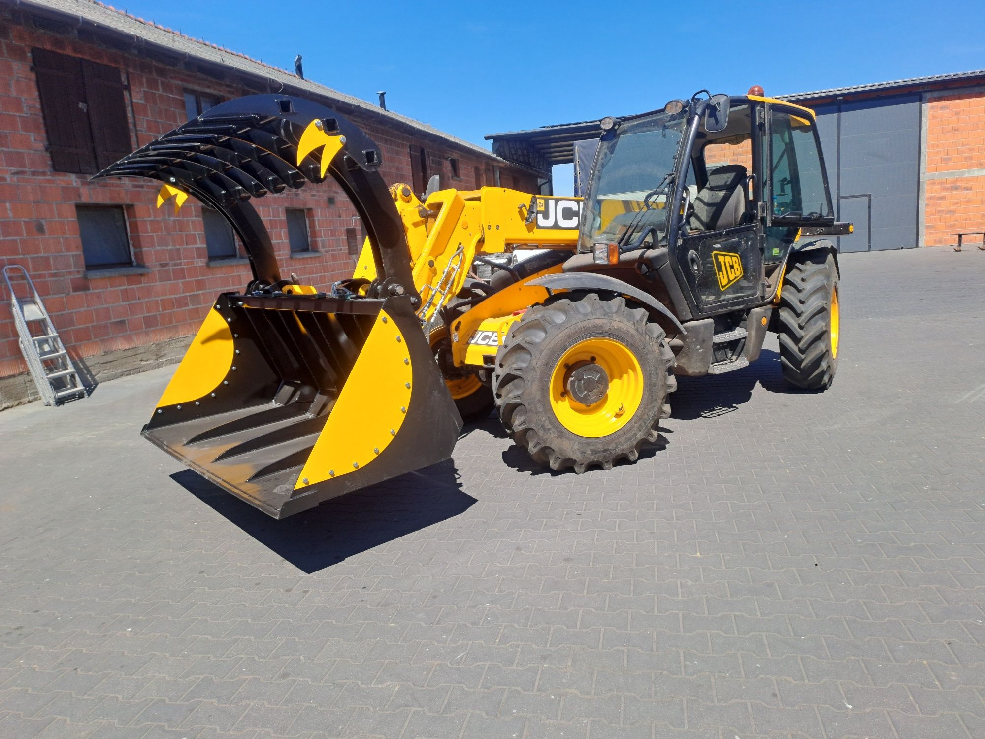 Łyżko-Krokodyl szulfo szypo do ładowarki jcb Manitou Merlo Class  2,4m