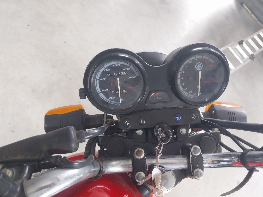 Yamaha ybr 125 w całości lub na części