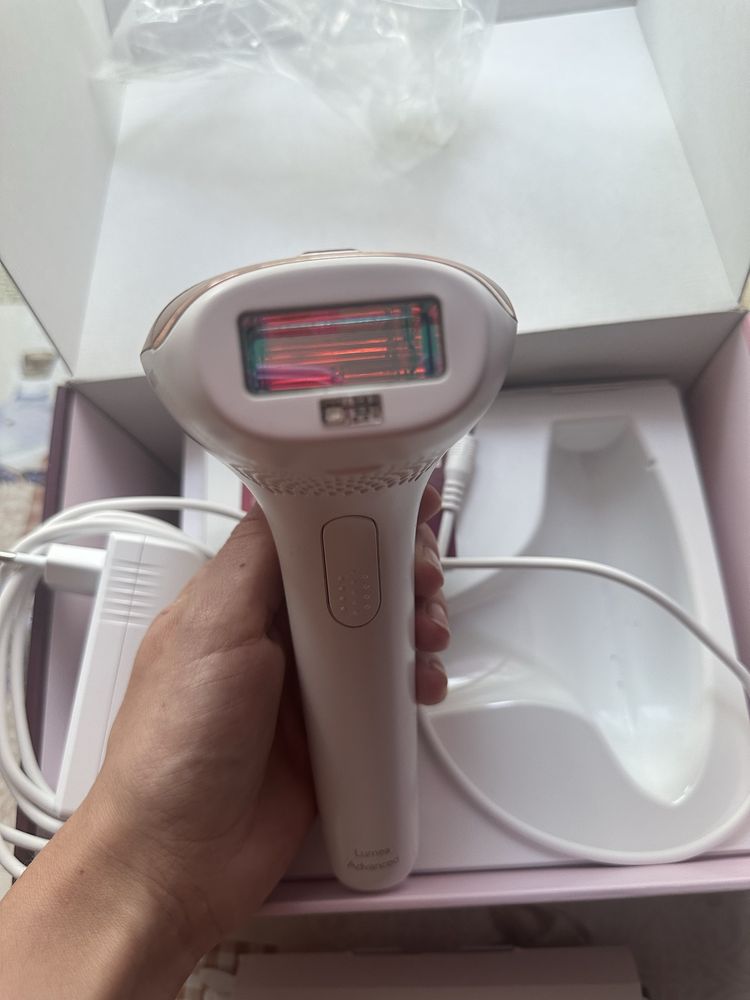 Продам Фотоэпилятор PHILIPS Lumea Advanced