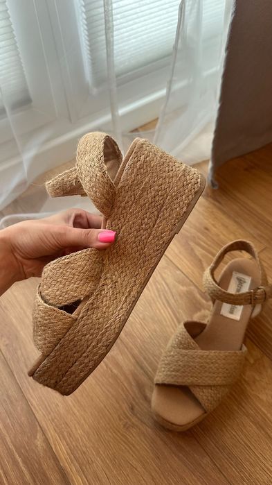 Nowe, przepiękne wiklinowe koturny Stradivarius! Hit! Okazja!