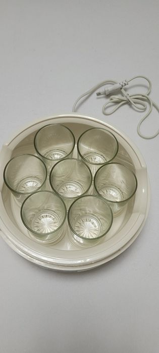 Продам Йогуртницю Vinis