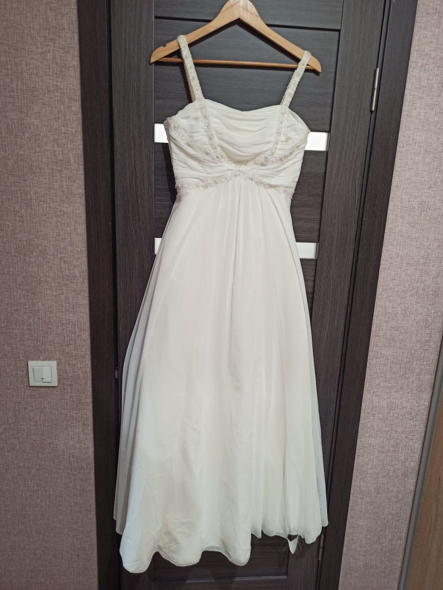 Свадебное или выпускное платье 46р шампань