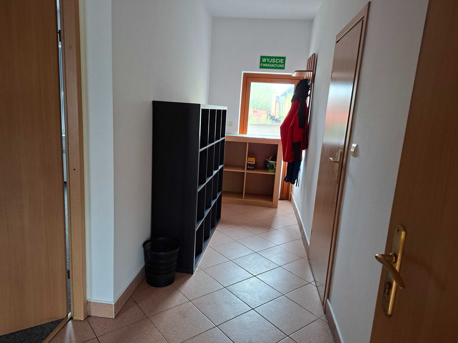 Wynajmę pomieszczenia biurowe Olkusz ul. Spółdzielcza 3