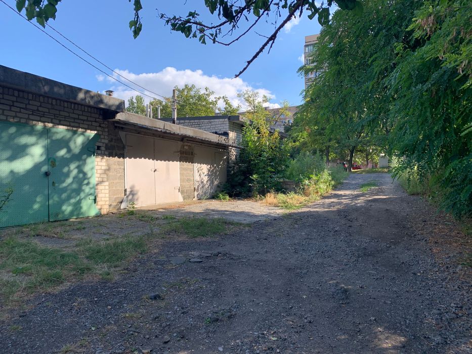 Гараж ГК Сатурн Краматорск