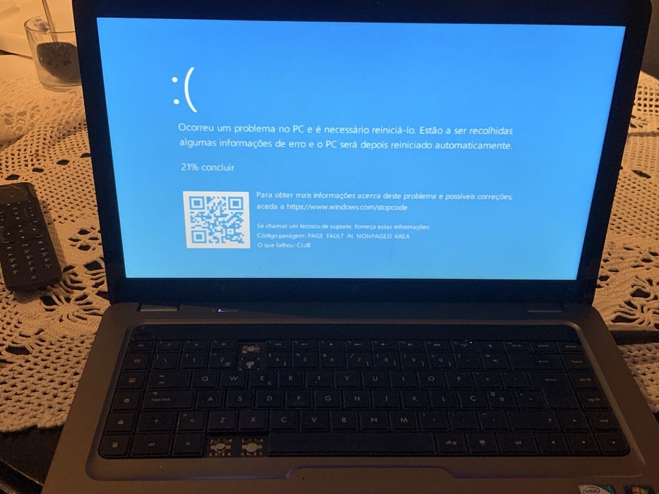 Notbook HP (retirada Parede)