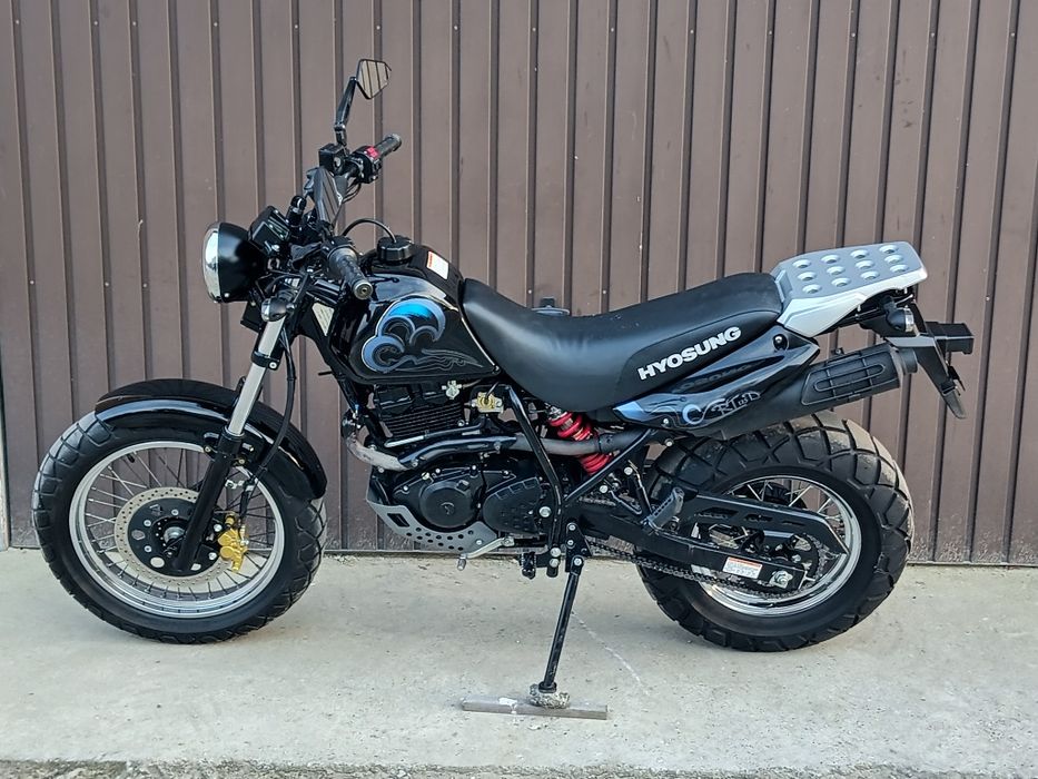 Hyosung Karion 125 kat.B/A1 rok 2014 mały przebieg/transport