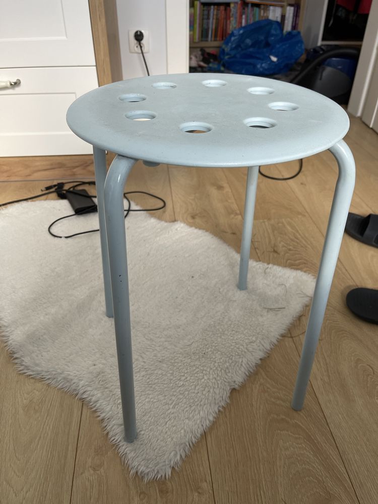 Stolek Marius ikea