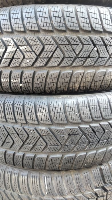 Шины б.у.215/65/17 Пирелли, Румыния