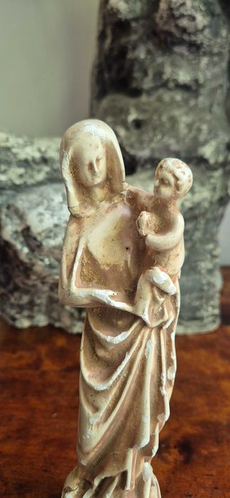 Stara sakralna rzeźba Matka Boska z dzieciątkiem Madonna antyk