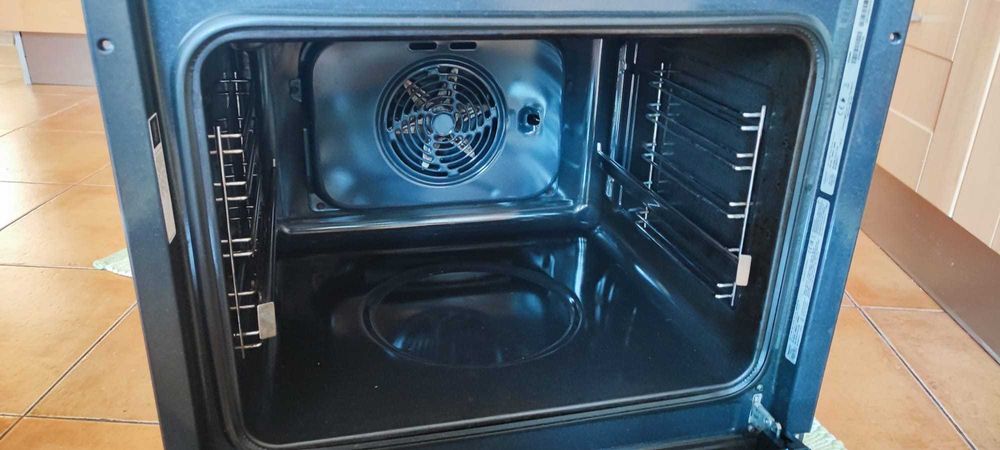 Forno HOTPOINT FA2 841 JH IX HA (71 L - 59.5 cm - Hidrolítico - Inox)