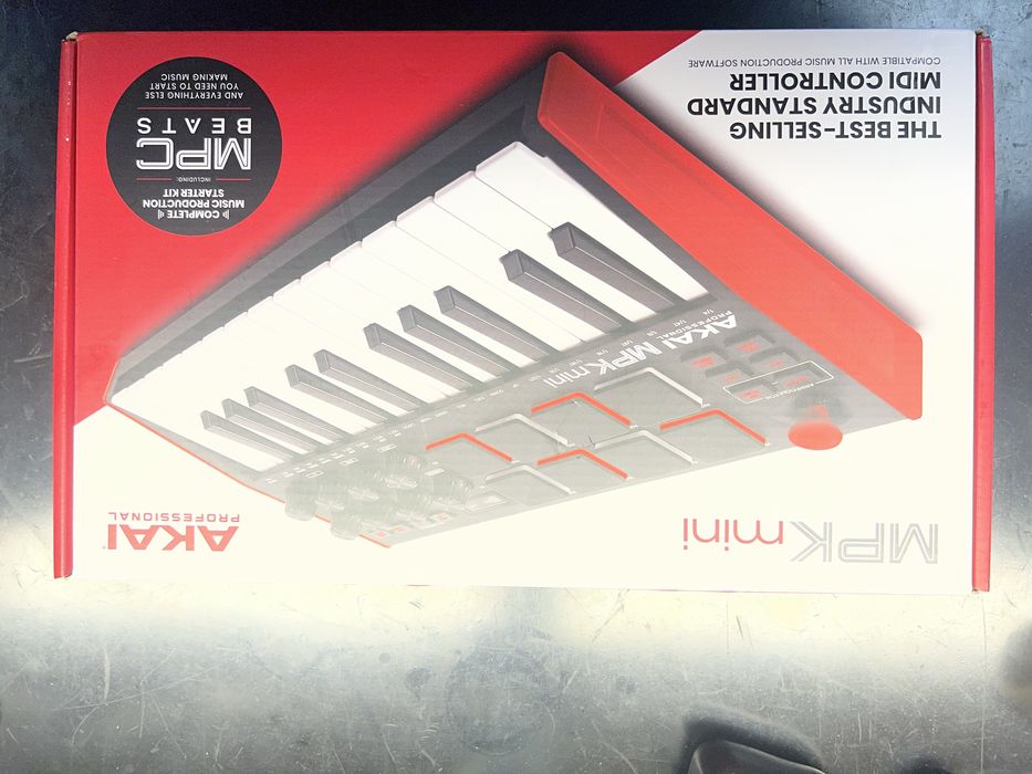 Teclado Controlador Midi Akai MPK Mini