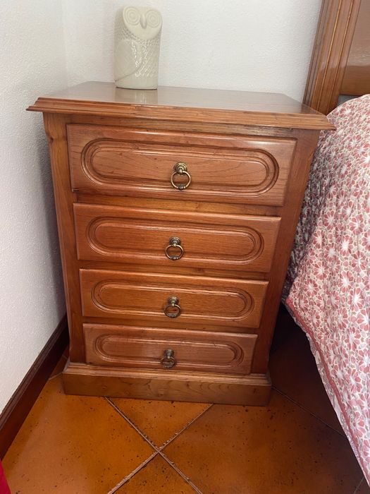 Conjunto Cama Casal e 2 mesas de cabeceira