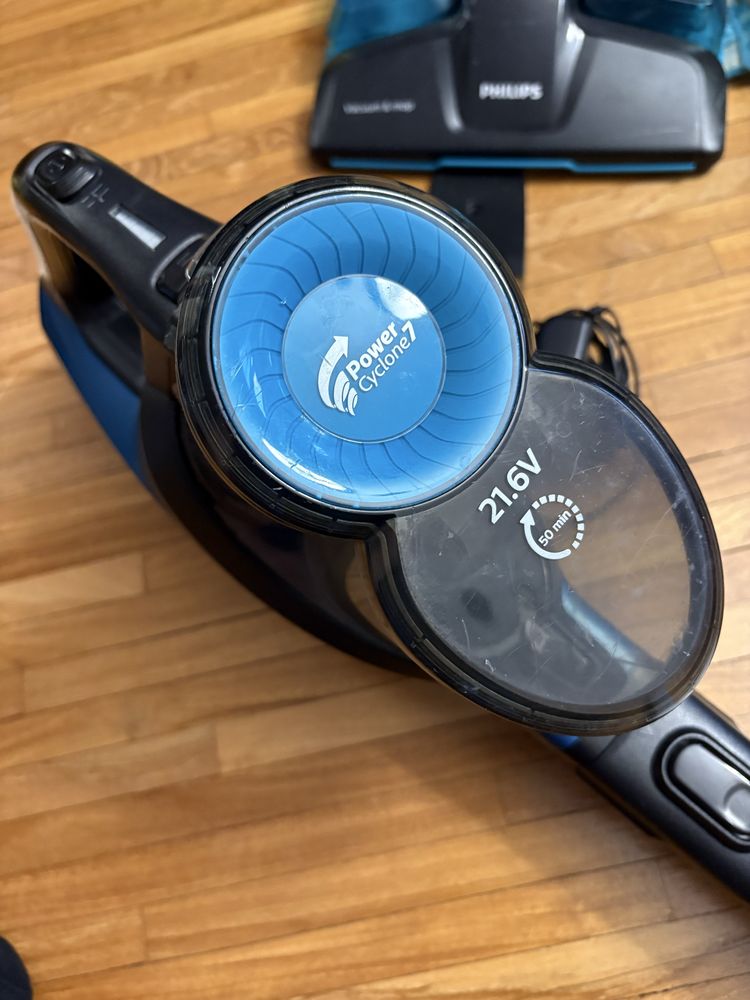 Odkurzacz Philips SpeedPro Aqua Fc6728