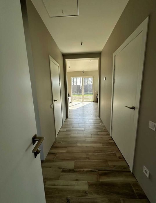 Продам затишний одноповерховий будинок з ремонтом у Ворзелі.