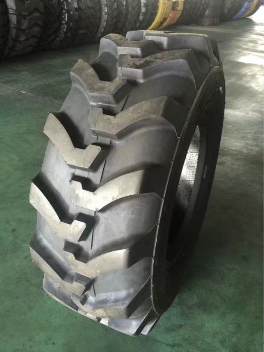 Nowa OPONA 12.5/80-18 12PR TL R4 HONOUR  320/80-18
