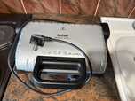 Grill elektryczny Tefal 1600W regulowany Minute Grill zdejmowane płyty