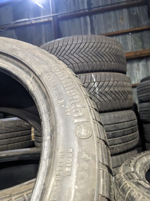 255/40R18 Continental зима