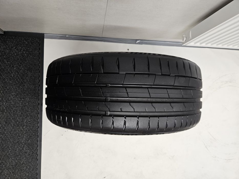 Opony Continental Sport Contract 7