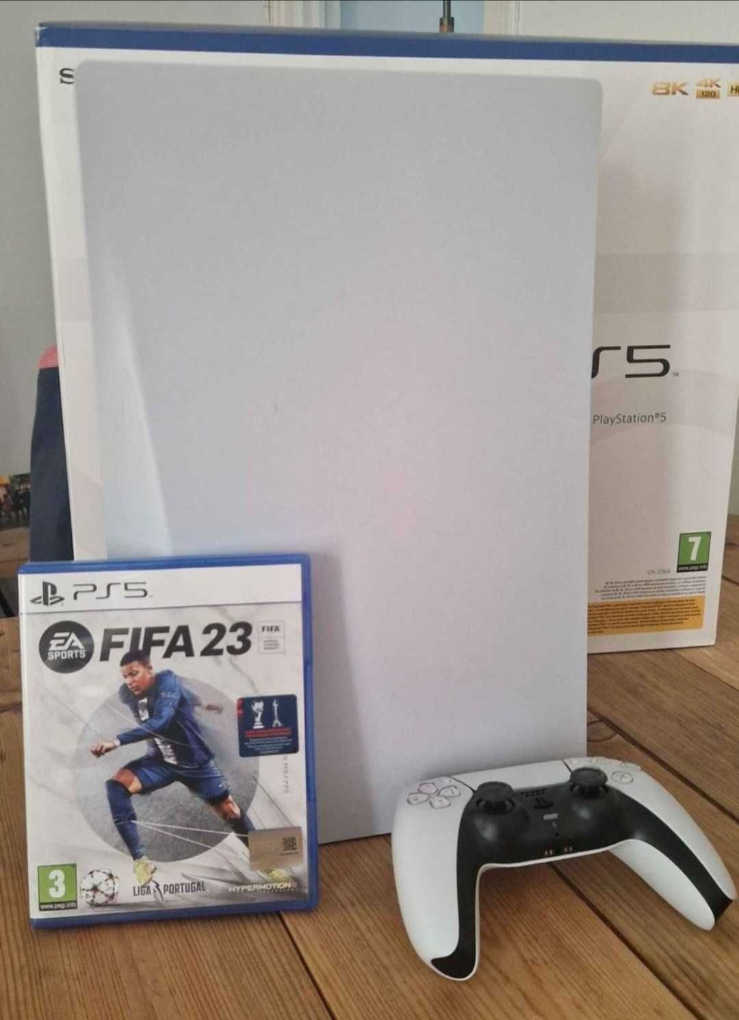 Playstation 5 (Standard, 825GB) + FIFA 23