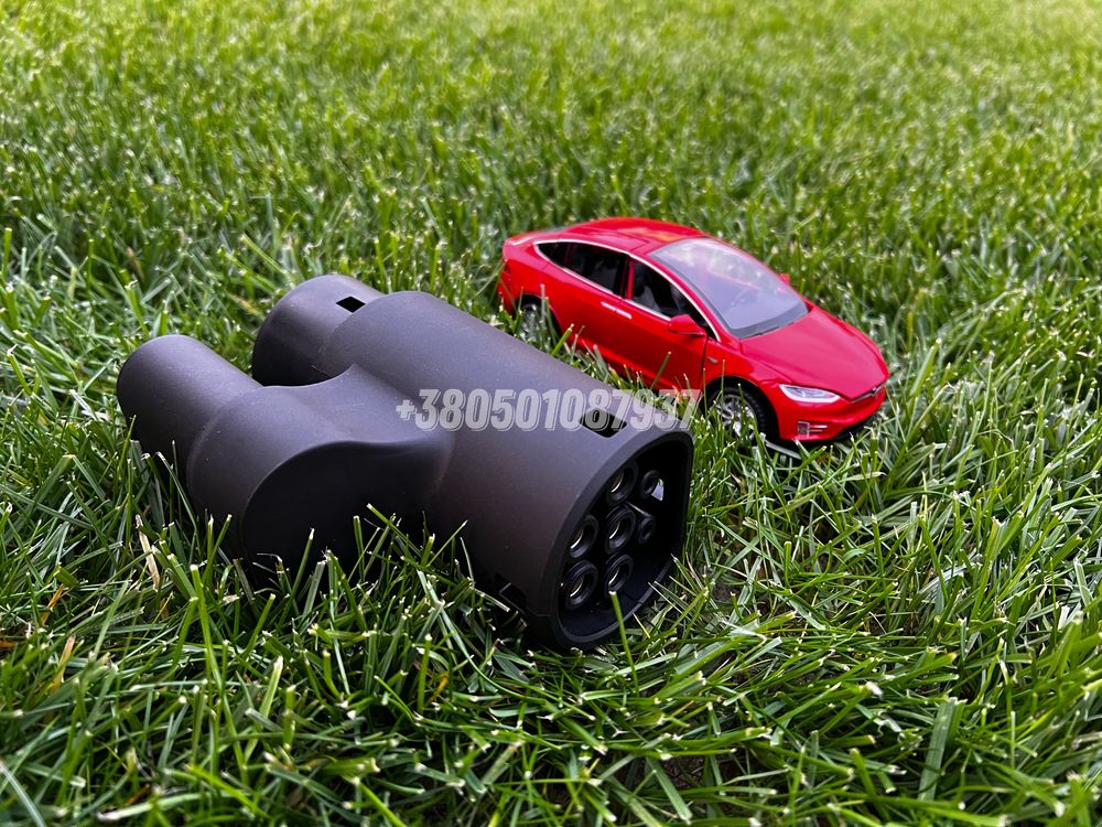 Перехідник швидкої зарядки Tesla Type 2 на ССS2 (DC, 210 А, 150 кВт)