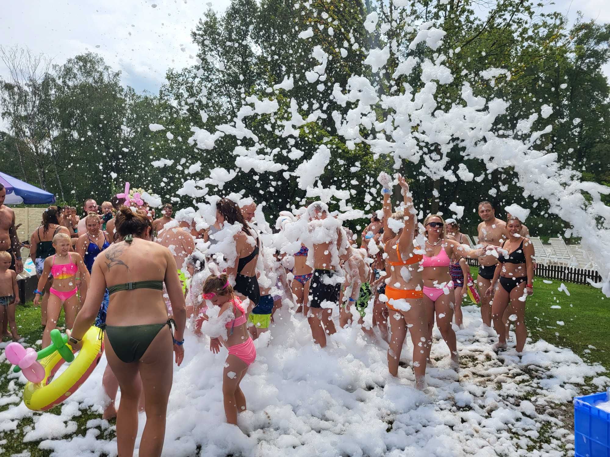 Piana party, dmuchańce, dmuchane tory przeszkód, dmuchany plac zabaw.