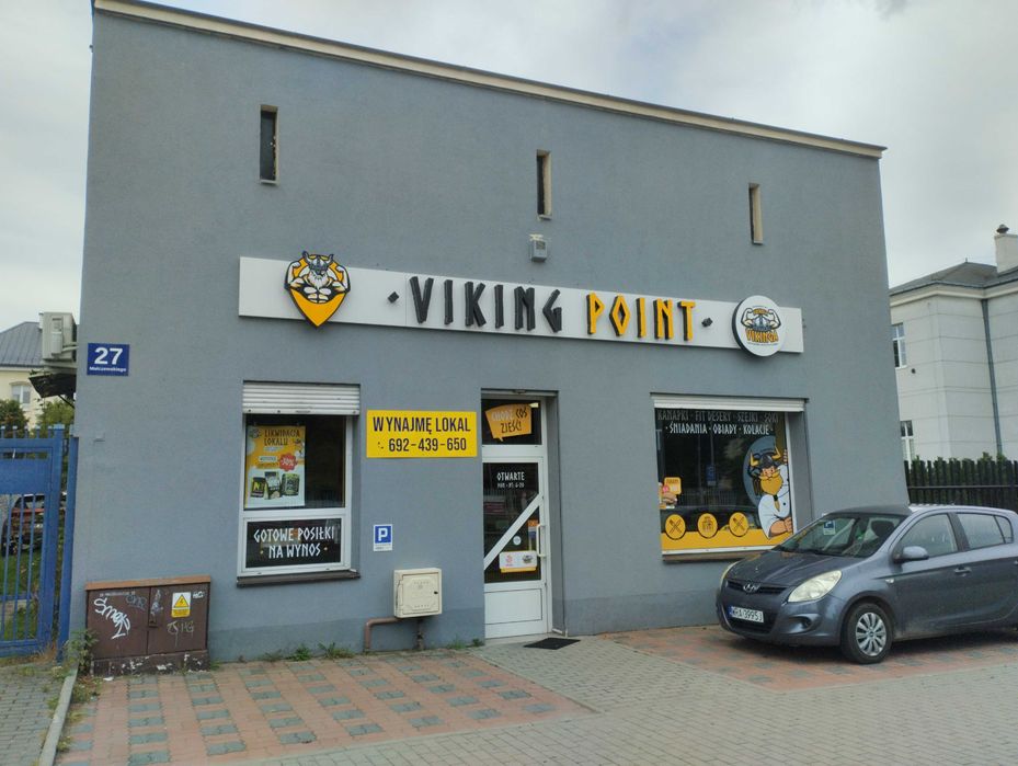 Lokal użytkowo - handlowy w ścisłym centrum Radomia 50 mkw z zapleczem