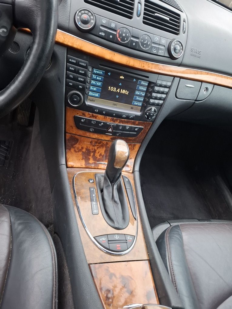 Mercedes w211 Airmatic 4matic Designo Xenon 3.2 v6 benzyna