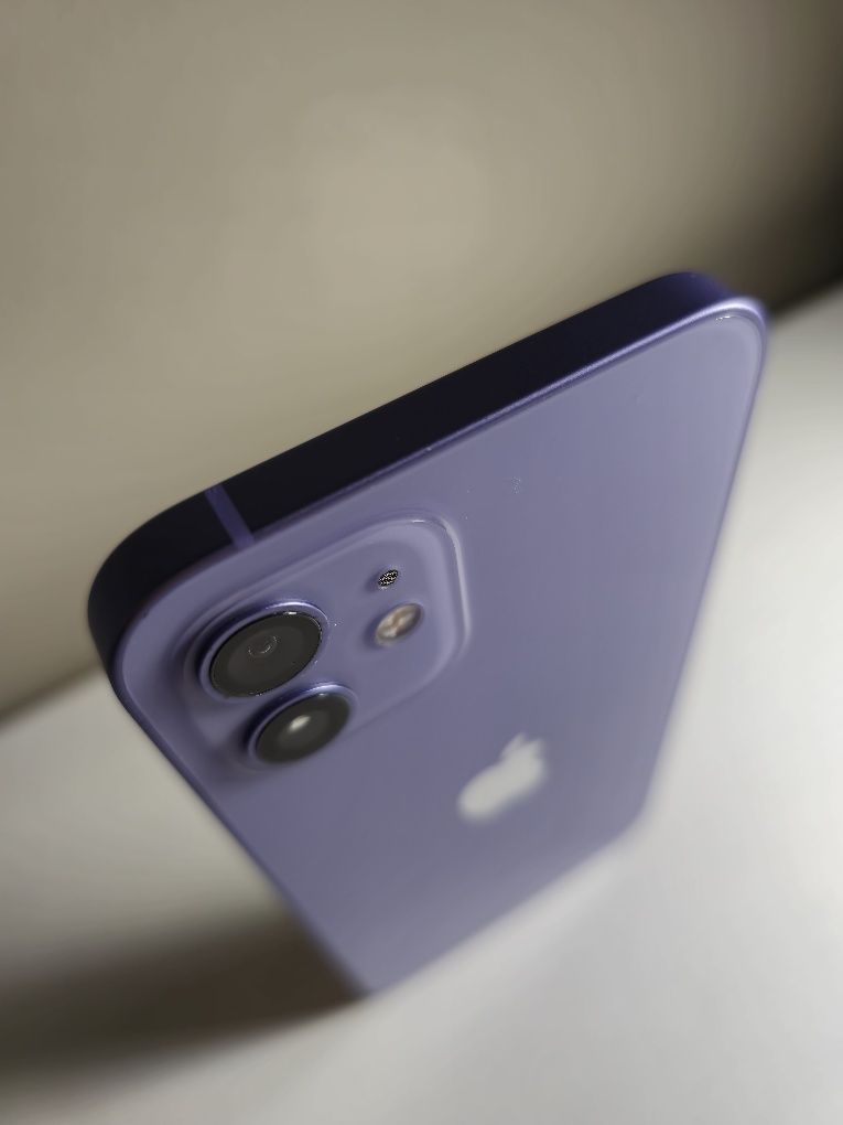 iPhone 12 64 GB purple