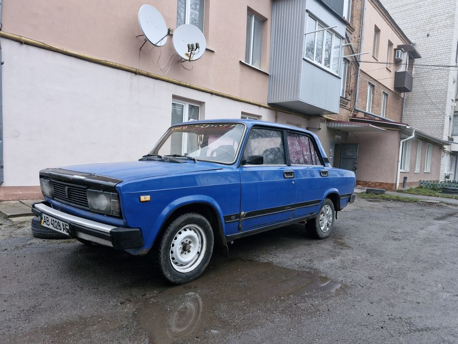 ВАЗ 2105, 1999 року випуску.