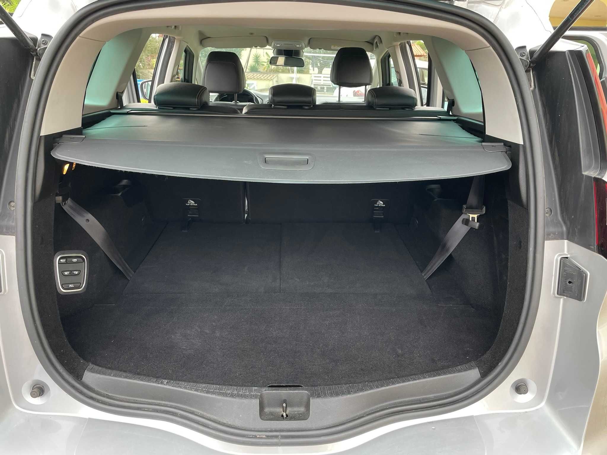 Renault Grand Scenic 1.6 Dci 130CV 5 + 2 lugares com 119.000Km 1 dono