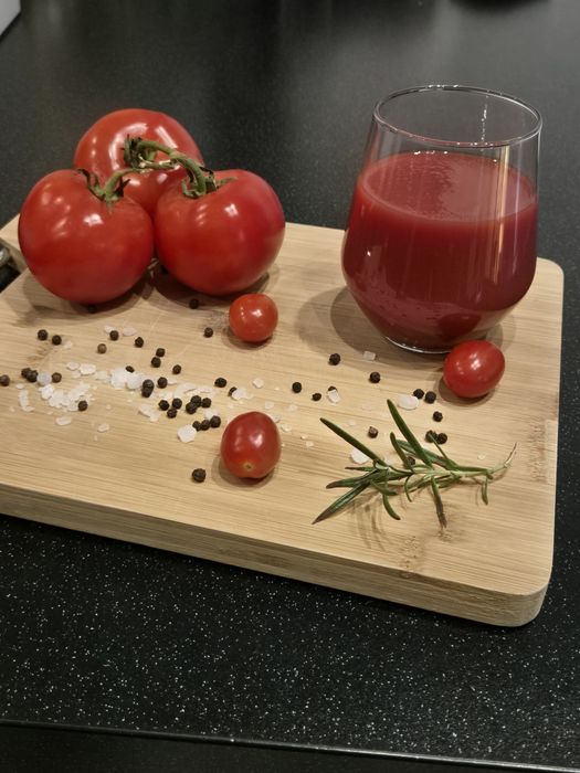 Sok pomidorowy, przecier ,pasta ,tłoczony i pasteryzowane 3l i  5l .