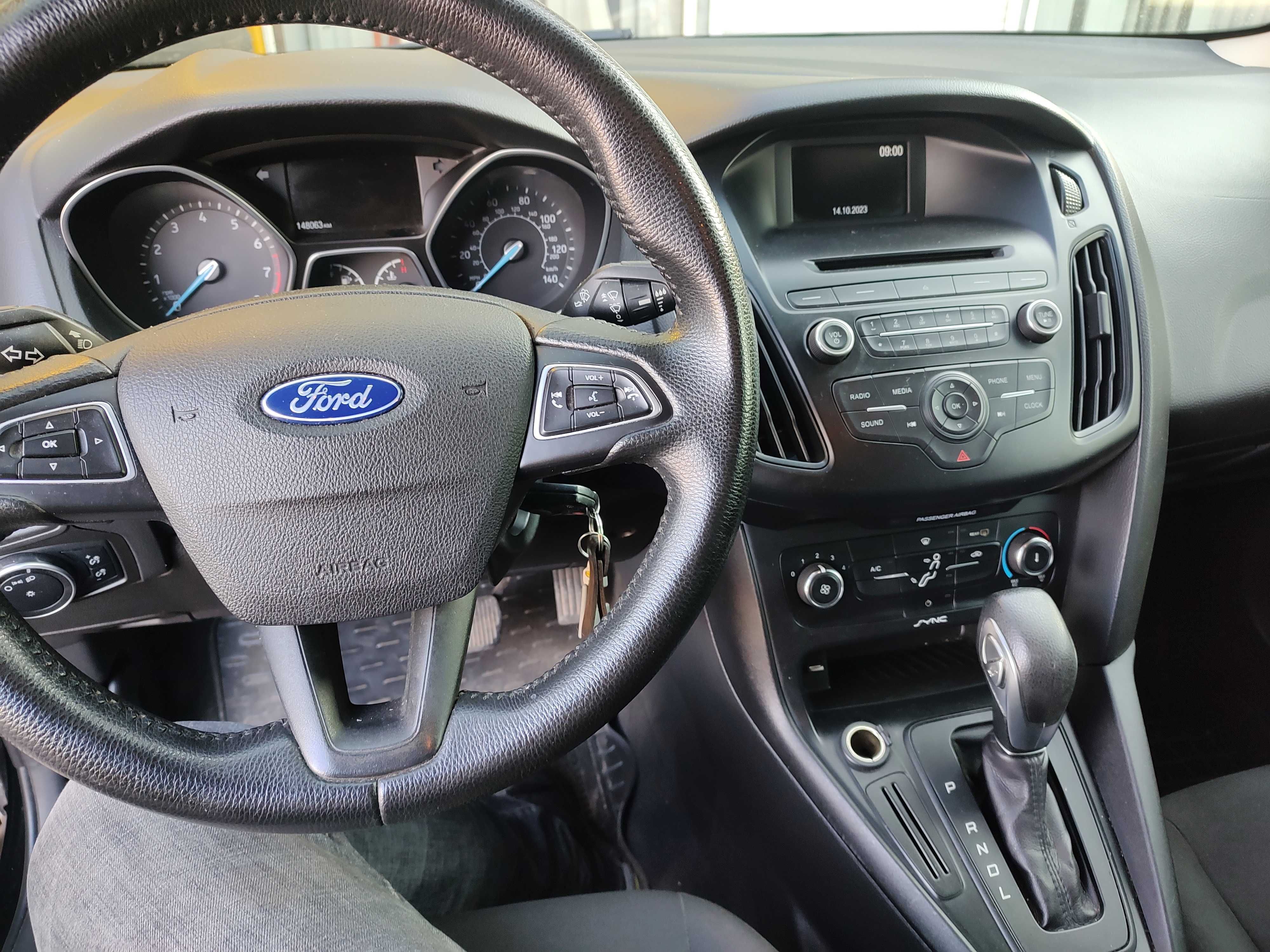 Продаю Ford Focus 2015