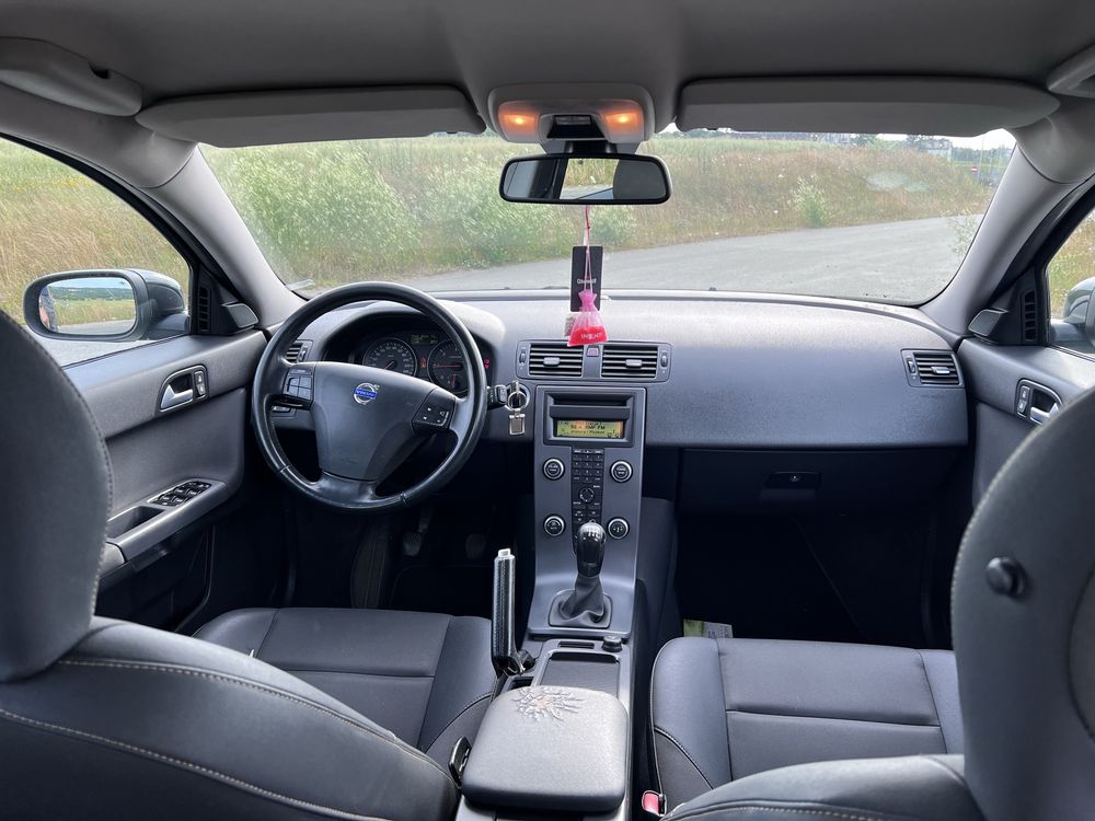 Volvo v50 2.0d 136 km