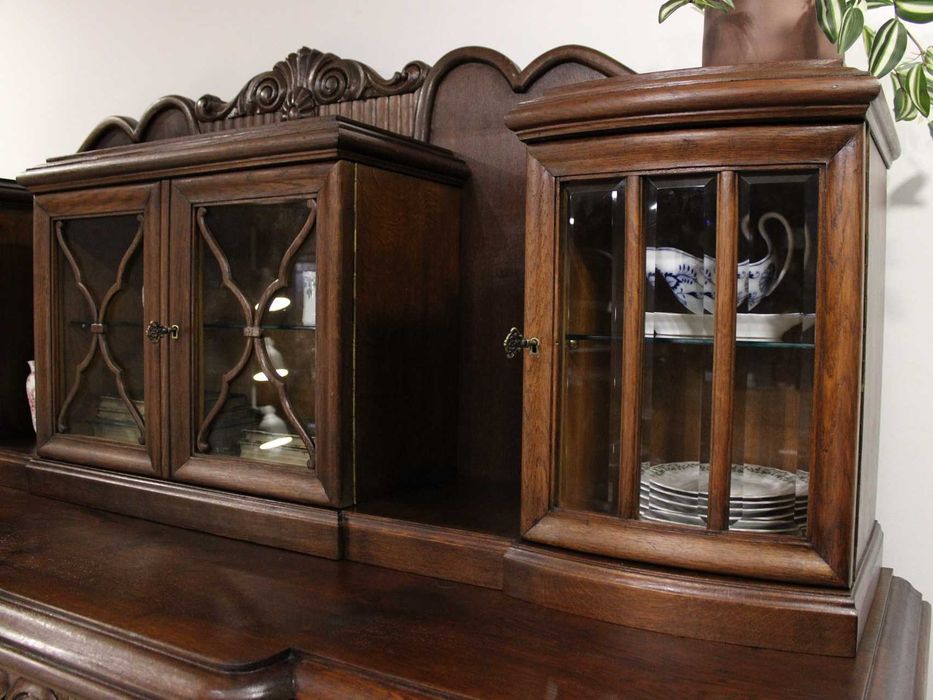 klasyczny bardzo ładny duży kredens 051503