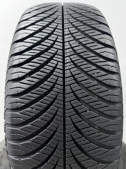 1шт всесезонні 215/55/R17 8мм 2020р Goodyear Vector 4 Seasons Gen 2