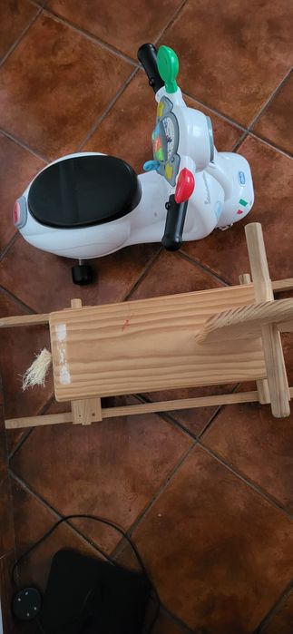 Brinquedos de criança  ate aos 4anos