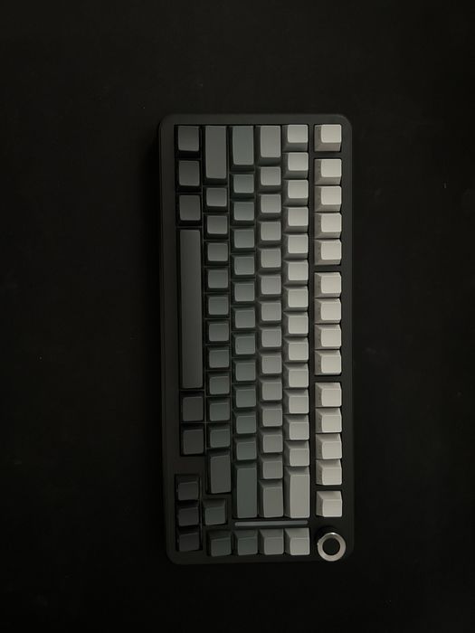 Механічна клавіатура  F75