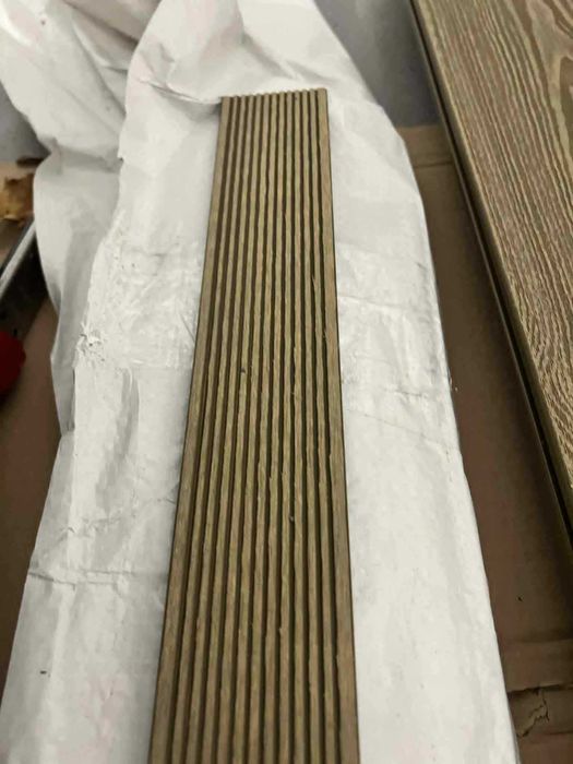 Listwa Kompozytowa Standard/3D Miodowy Teak – dł. 2,4 m Liederwood