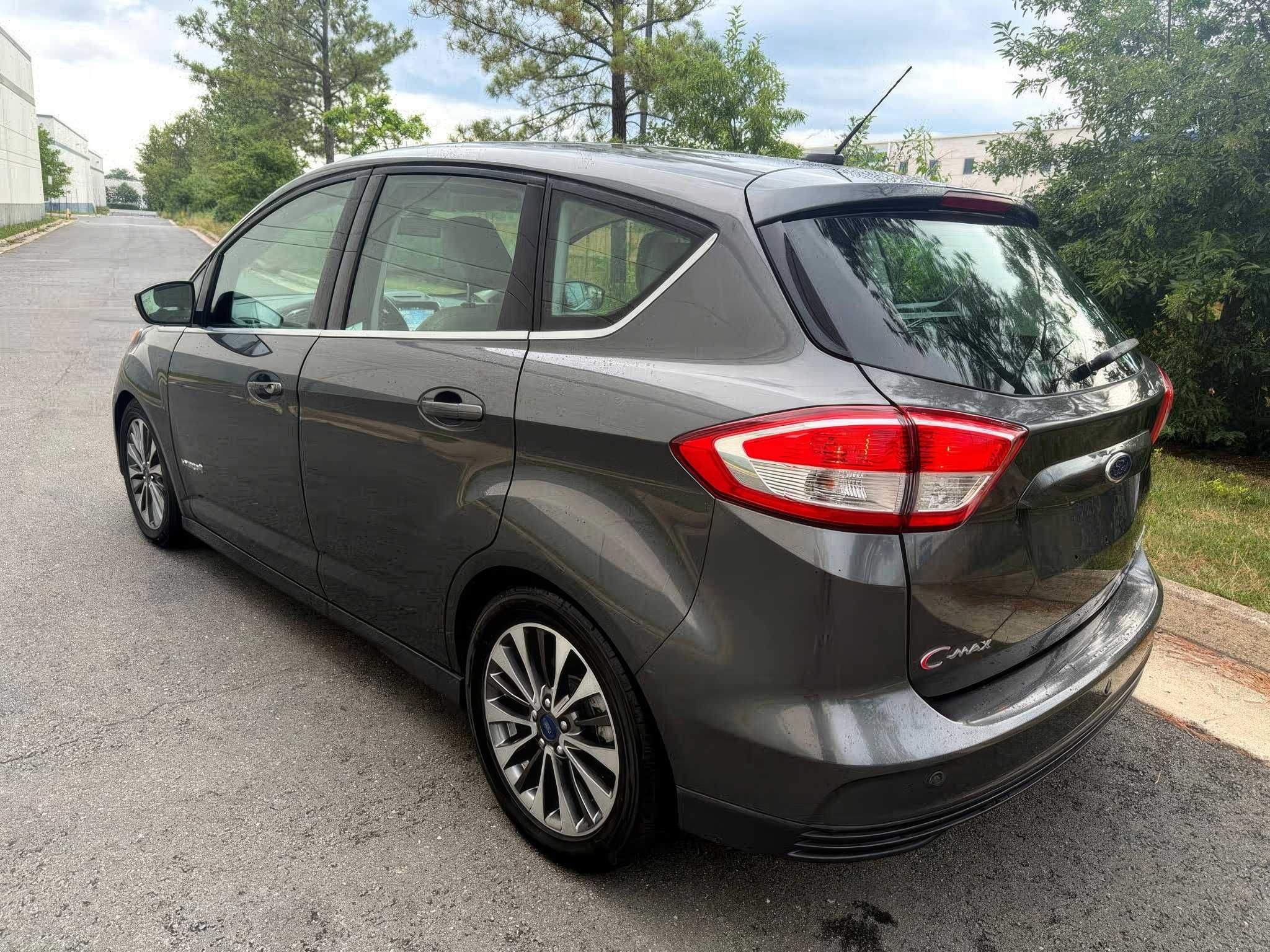 2018 Ford C-MAX Hybrid SE