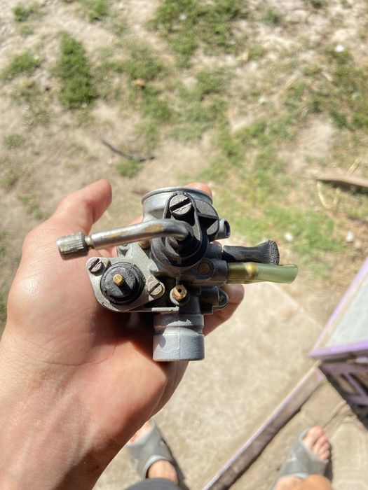 Продам карбюратор 17,5 дэлорто