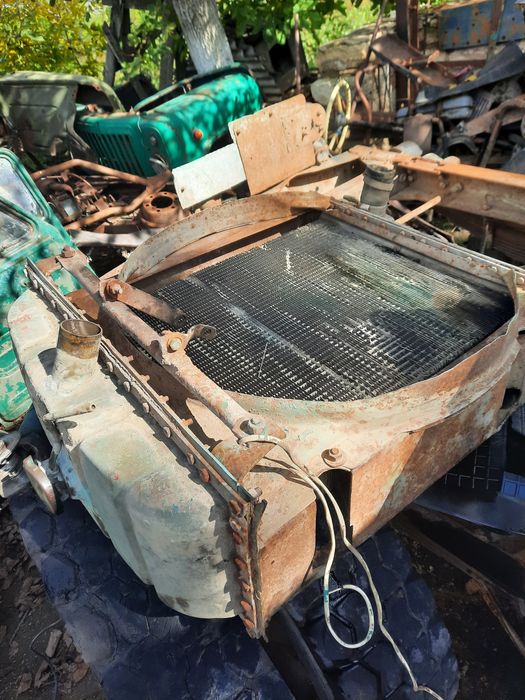 Радіатор сірга поперечка прицепне юмз 6