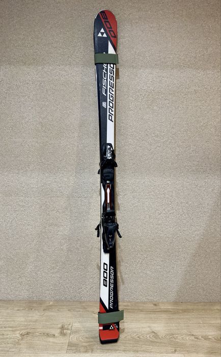 Narty Fischer Progressor 800