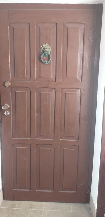 Drzwi wejściowe pełne drewno-90- sprzedam pilnie,tanio.